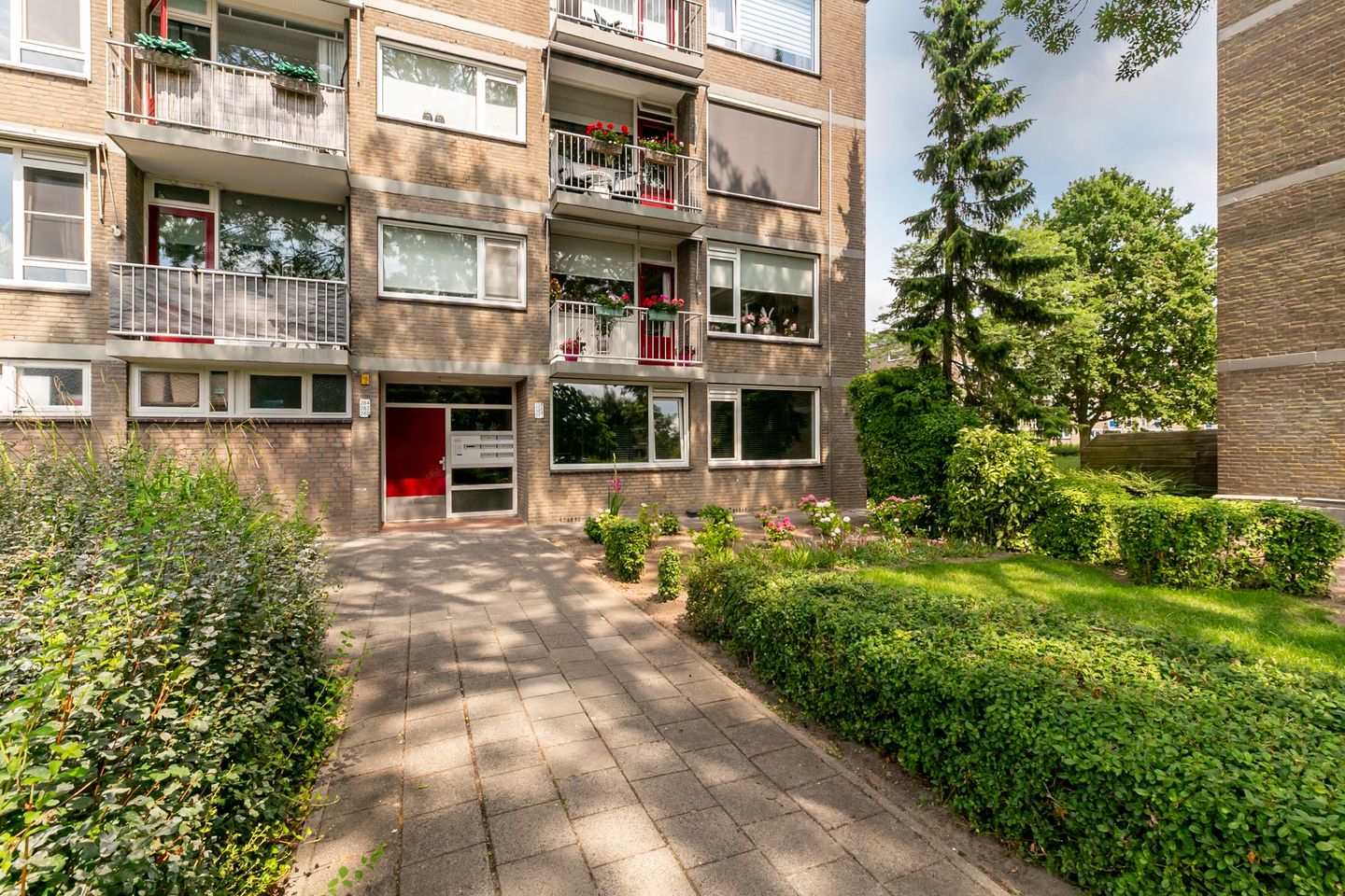 Foto 25 van Burgemeester de Zeeuwstraat 262