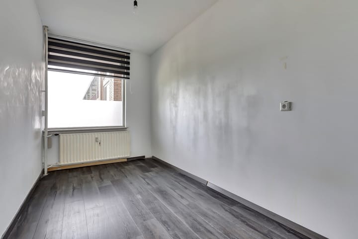 Foto 17 van Staringplantsoen 13-A