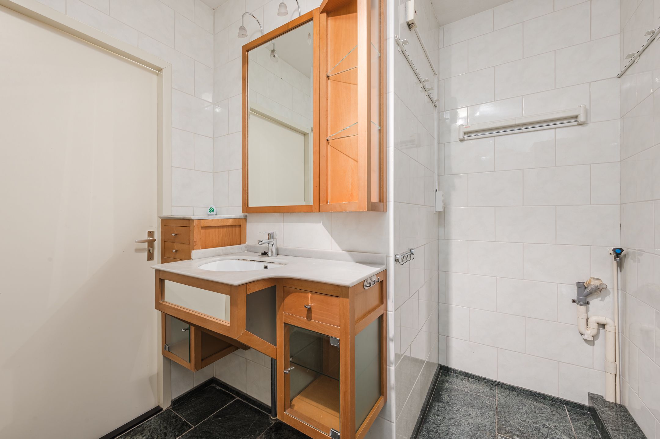 Photo 24 of Lindenhovestraat 57-B