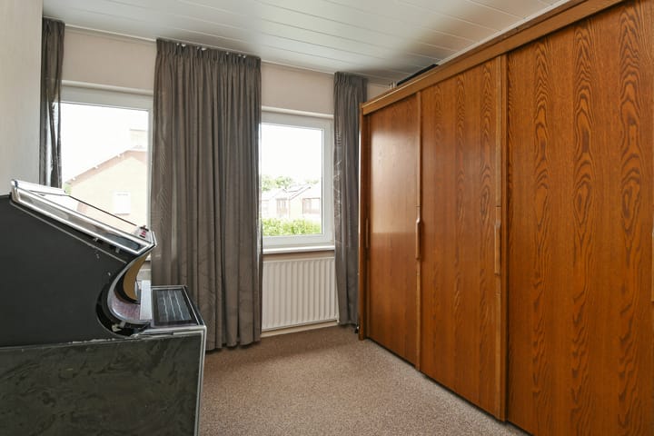 Foto 17 van Hogenakkerstraat 44