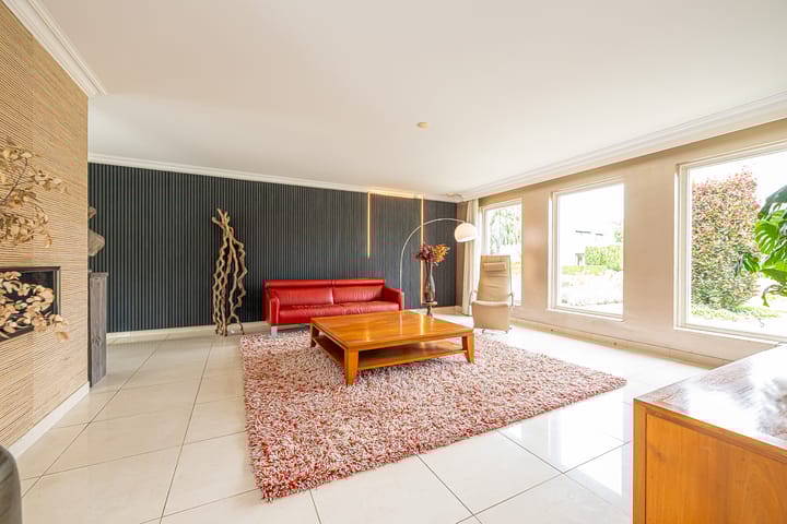 Photo 11 of Gravenstate 8