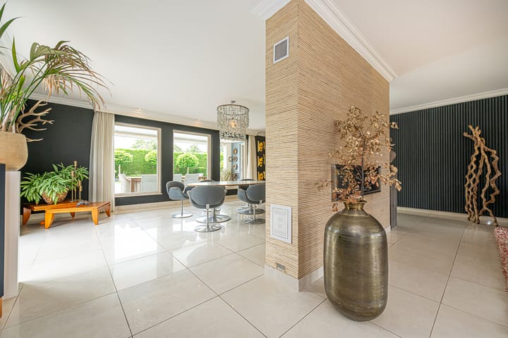 Photo 15 of Gravenstate 8