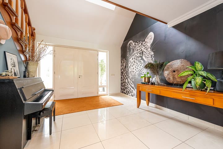 Photo 7 of Gravenstate 8