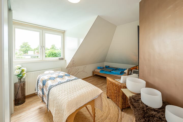 Photo 30 of Gravenstate 8