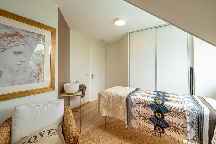 Photo 31 of Gravenstate 8