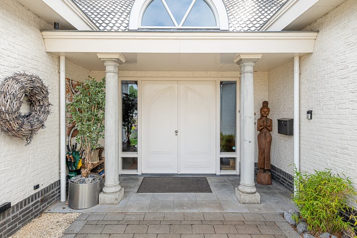 Photo 60 of Gravenstate 8