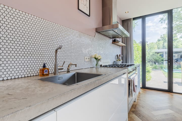 Foto 16 van Petrus Dondersstraat 77