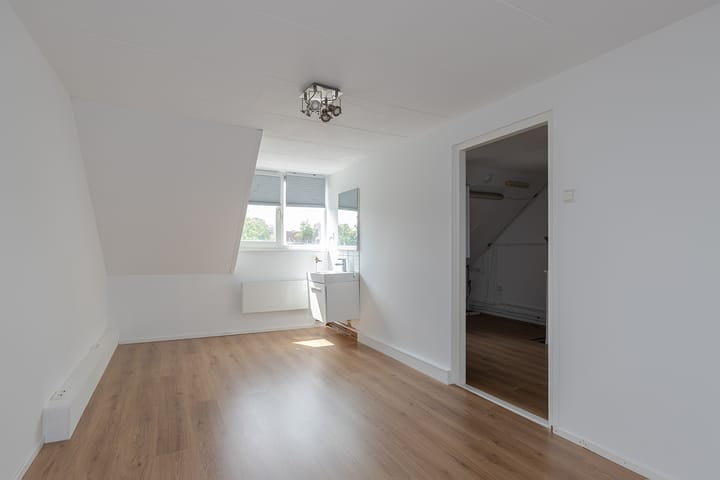 Foto 22 van Karel Doormanlaan 96