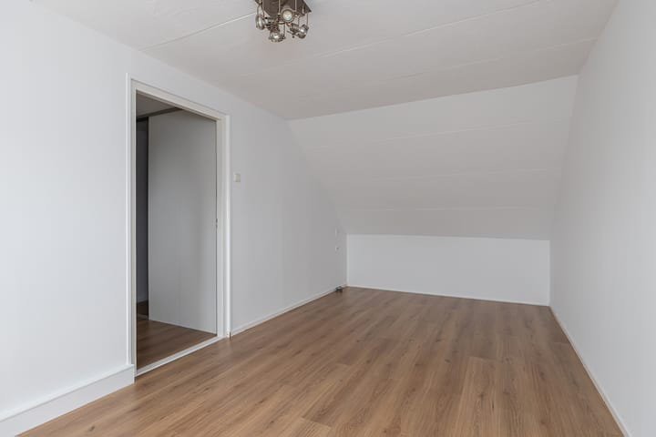 Foto 23 van Karel Doormanlaan 96