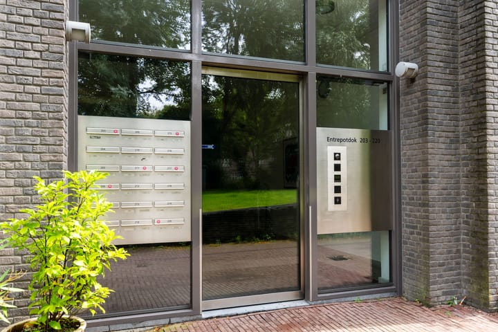 Photo 39 of Entrepotdok 210