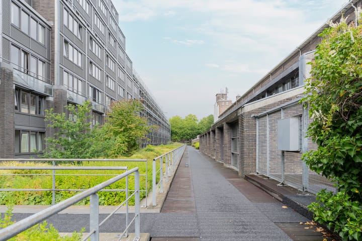 Photo 42 of Entrepotdok 210