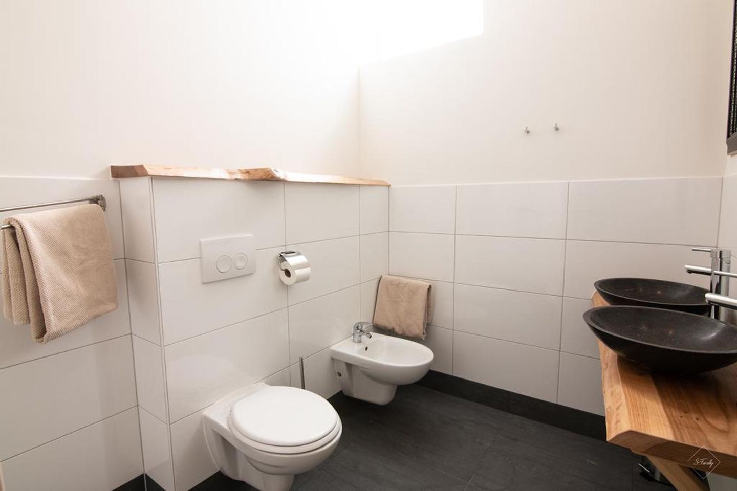 Foto 19 van Botgensstraat 25-C