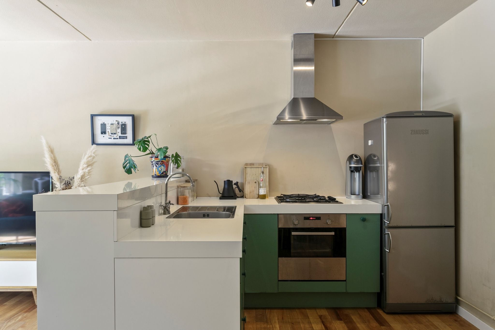 Foto 12 van Wagenaarstraat 309