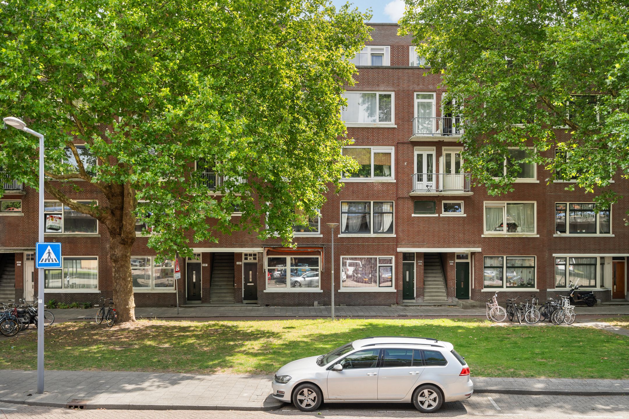 Foto 42 van Mijnsherenlaan 118-D