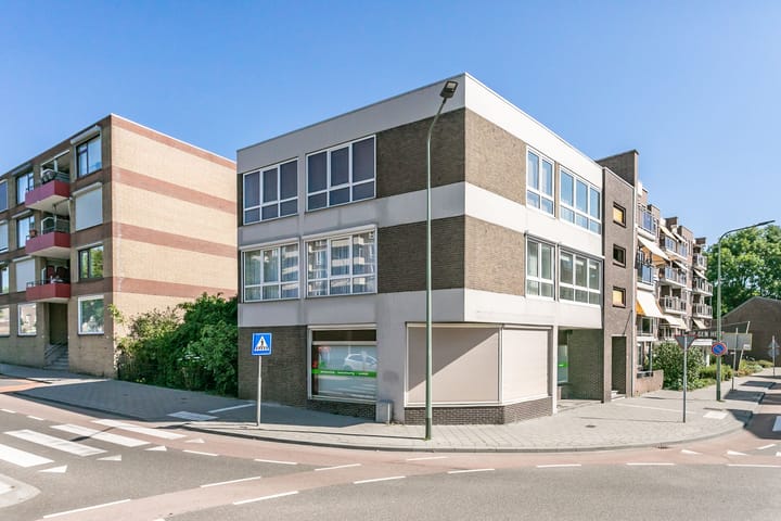 Merkelbeekerstraat 2, Brunssum