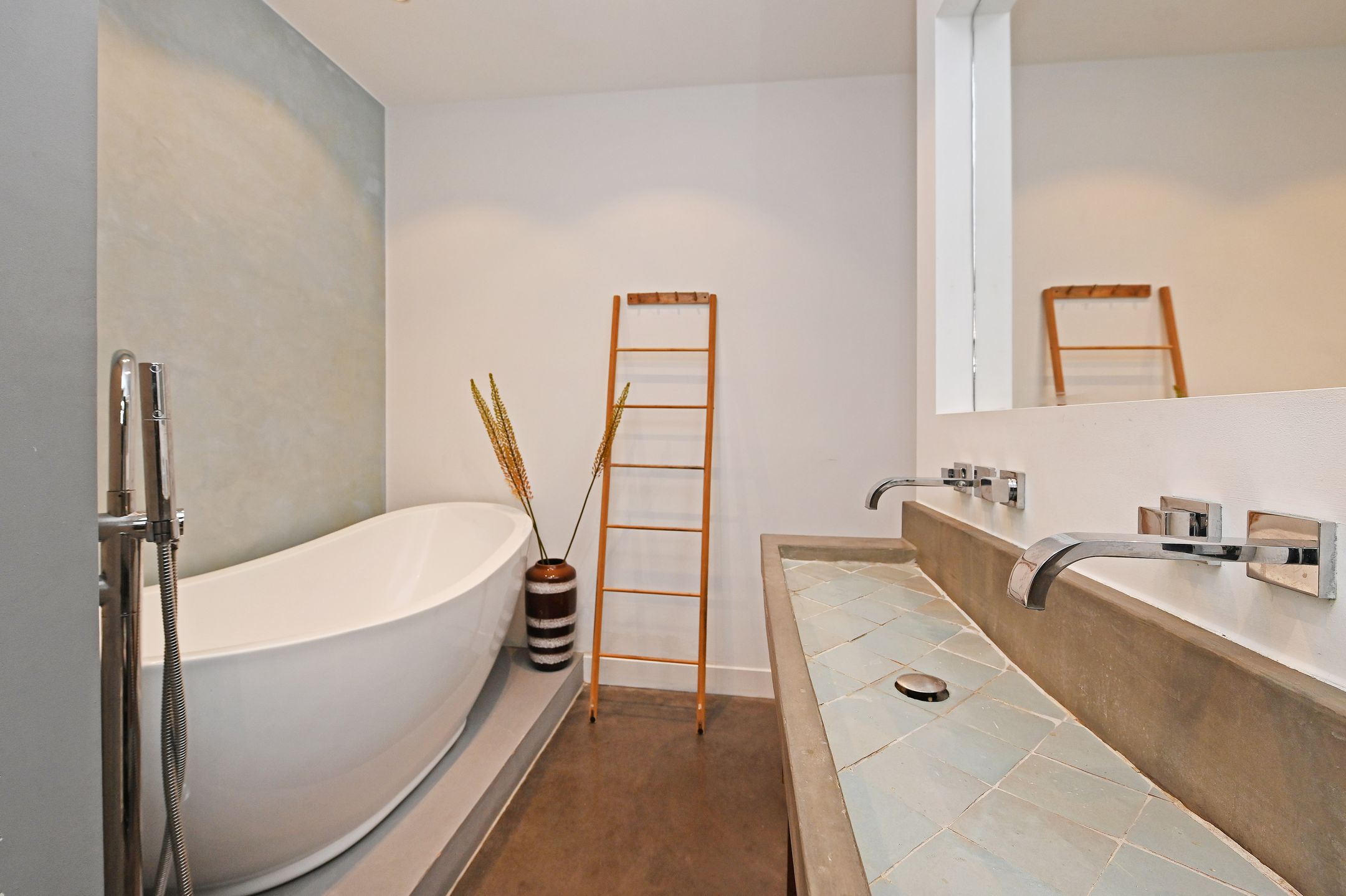 Foto 27 van Nicolaas Tulpstraat 13