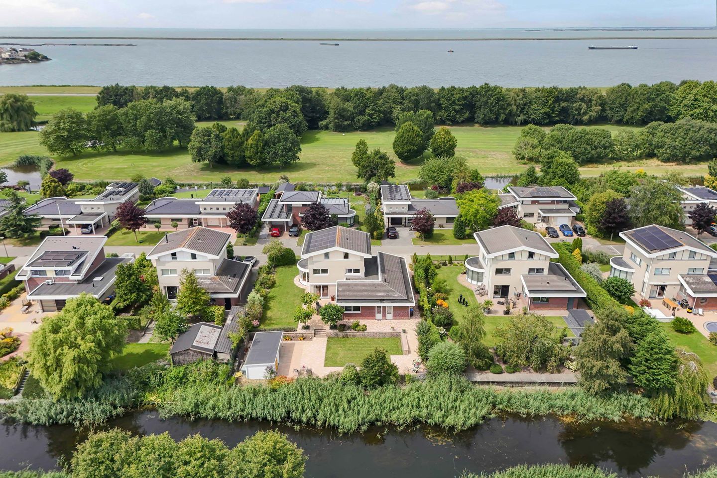 Foto 65 van Birdielaan 27