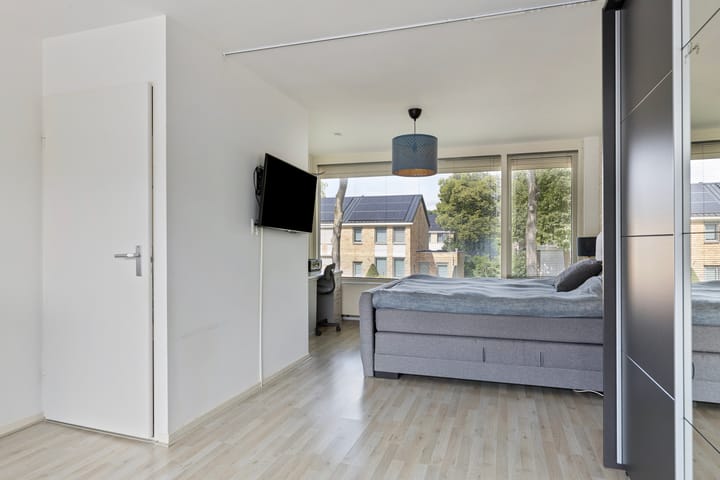 Foto 15 van Guido Gezellelaan 49