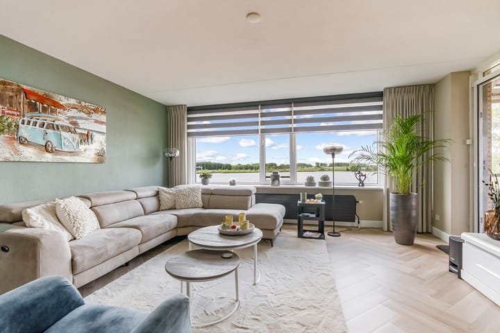 Foto 6 van Fellinilaan 442