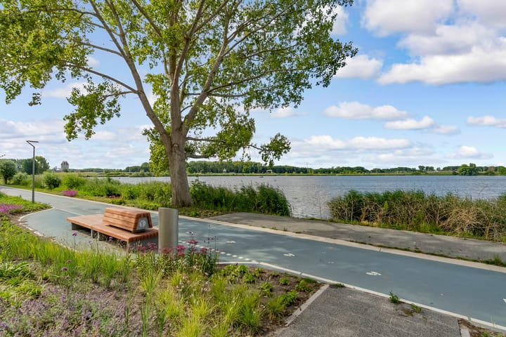 Foto 48 van Fellinilaan 442