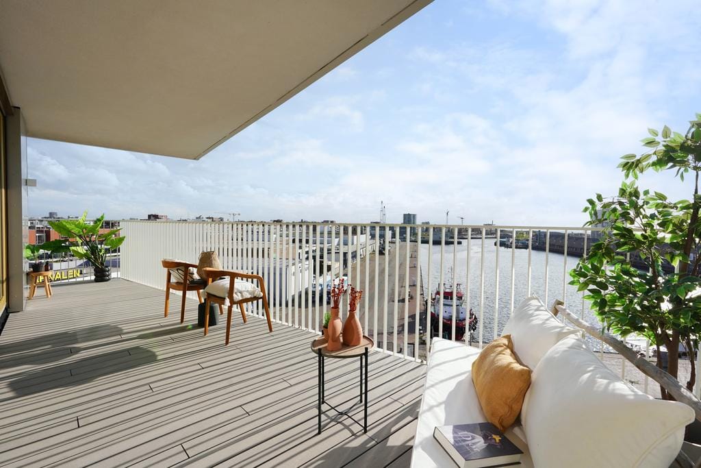 Foto 10 van Treilerdwarsweg 46