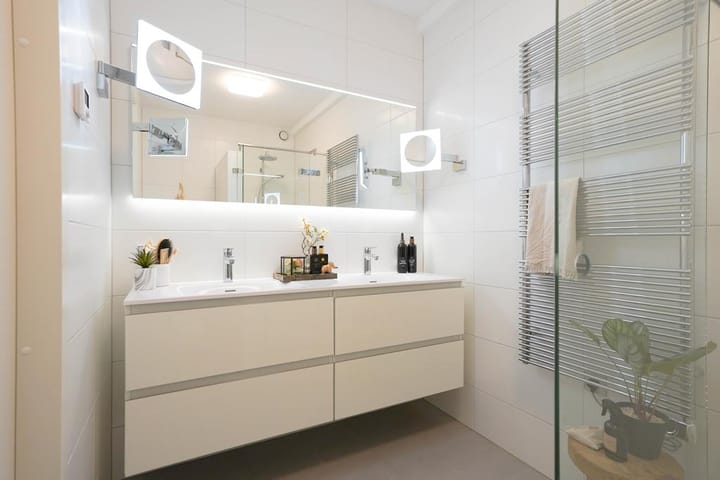 Foto 24 van Treilerdwarsweg 46