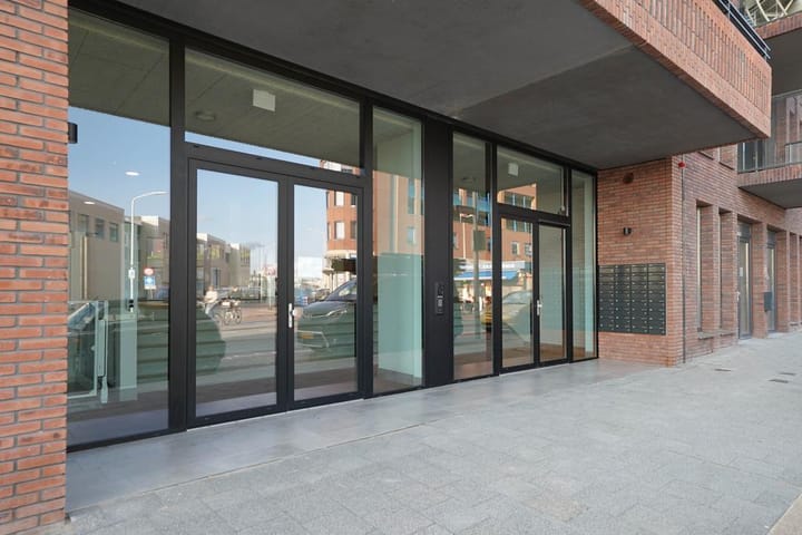 Foto 41 van Treilerdwarsweg 46