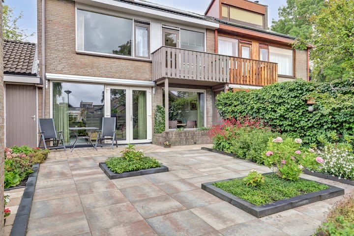 Foto 30 van Stationsweg 67