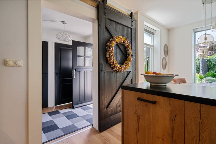 Foto 32 van Hollandiastraat 14