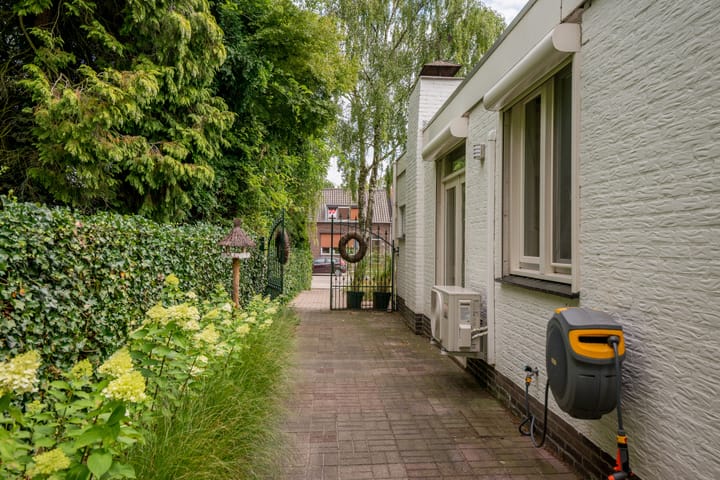 Foto 48 van Roermondseweg 170