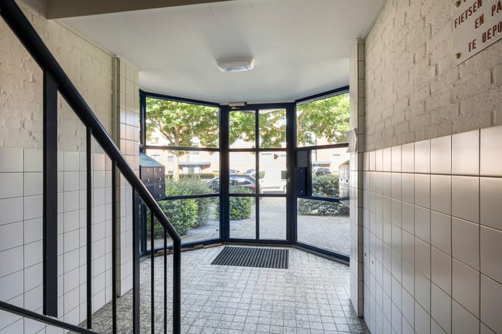 Foto 8 van Leliestraat 9