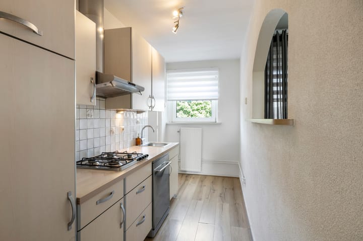 Foto 24 van Leliestraat 9