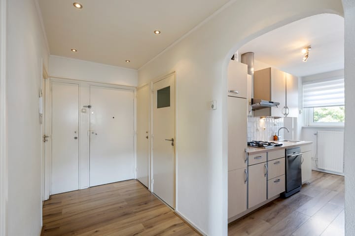 Foto 23 van Leliestraat 9