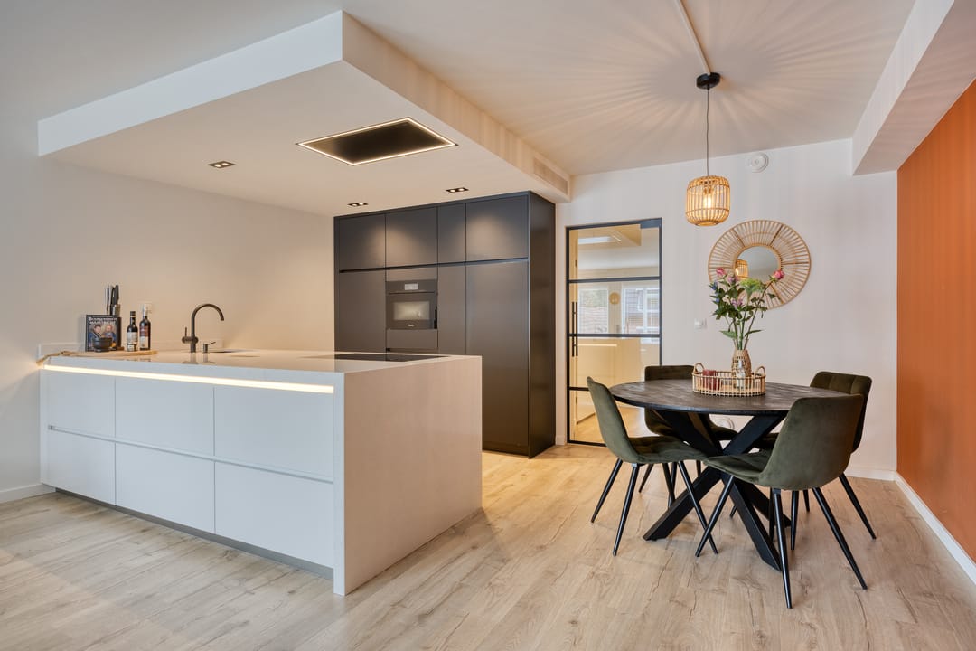 Photo 2 of Dorpstraat 52-F