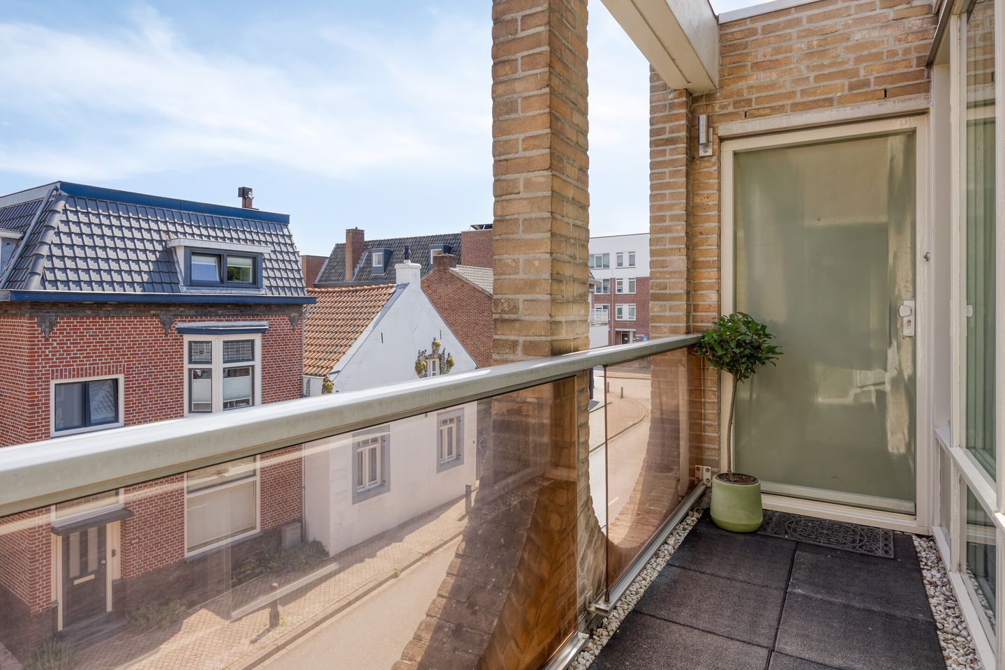 Photo 5 of Dorpstraat 52-F