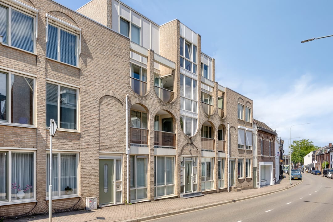 Photo 37 of Dorpstraat 52-F