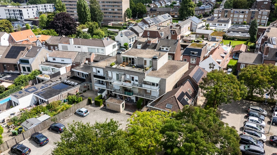 Photo 38 of Dorpstraat 52-F