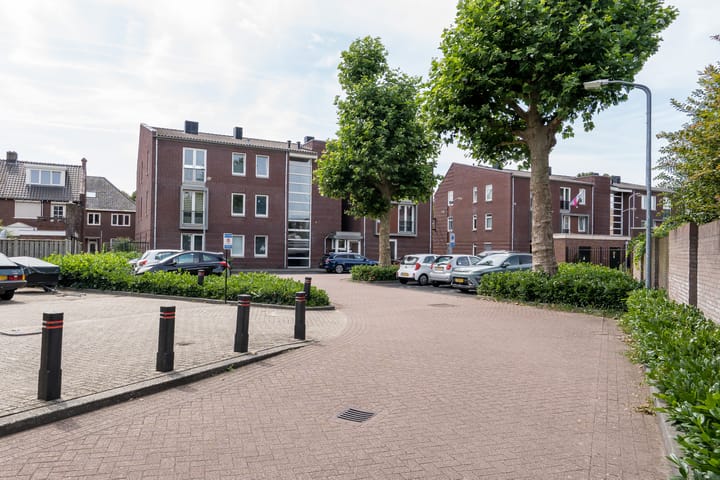 Foto 25 van Wilhelminasingel 215