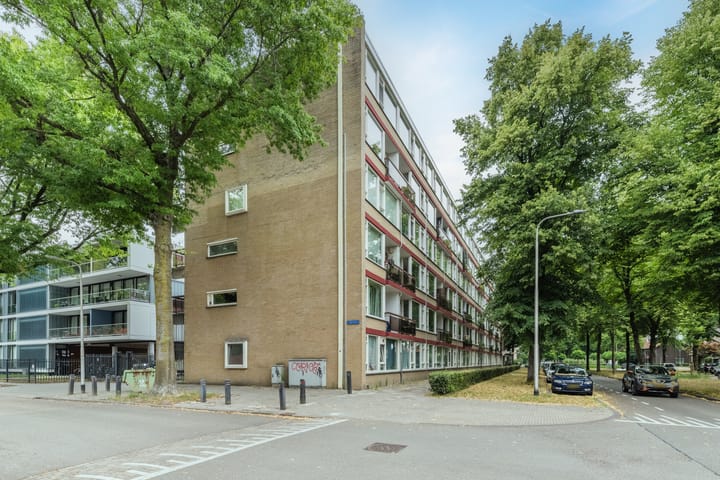 Foto 2 van Postelse Hoeflaan 101