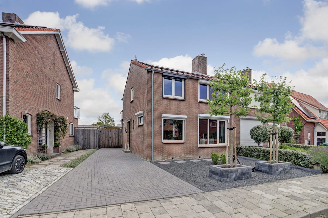 Foto 1 van Koninginnelaan 22