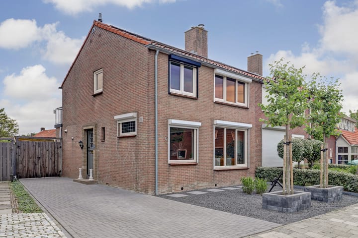 Foto 3 van Koninginnelaan 22