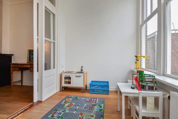 Foto 11 van Obrechtstraat 205