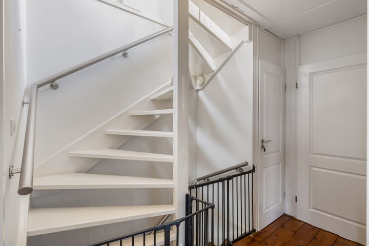 Foto 24 van Scharwoudestraat 7