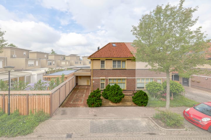 Foto 1 van Aquamarijn 20