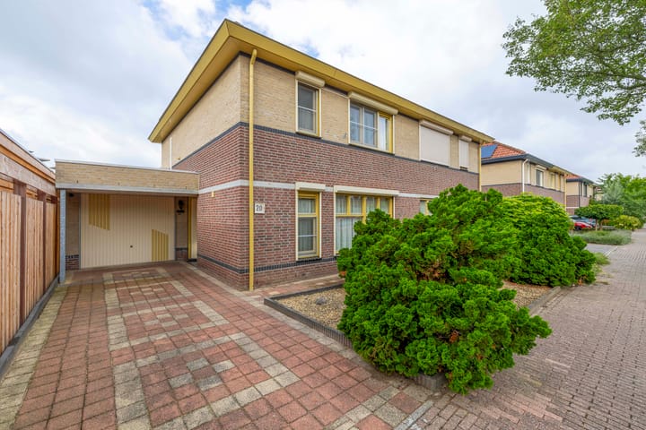 Foto 2 van Aquamarijn 20