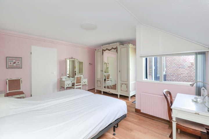 Foto 23 van van Dedemlaan 23