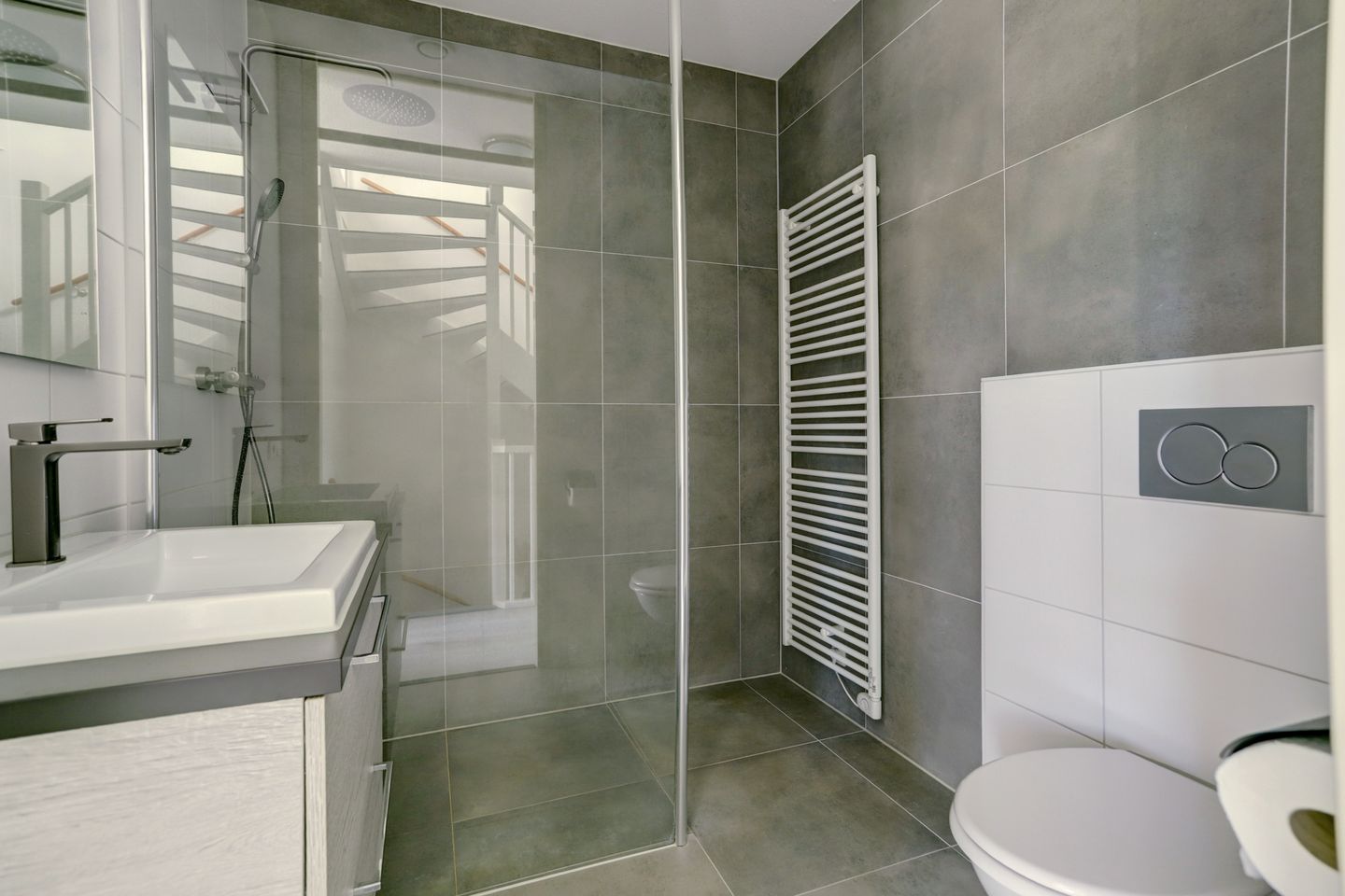 Photo 5 of Pastoor van der Meijdenstraat 7