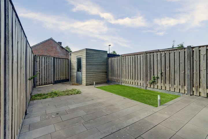 Foto 30 van Pastoor van der Meijdenstraat 7