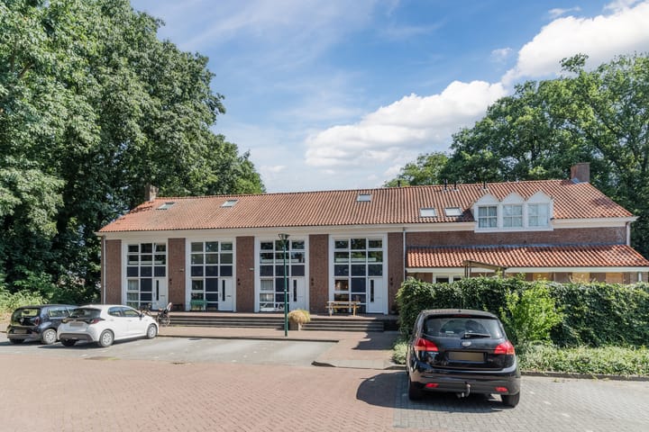 Foto 48 van Aloysiusplein 12