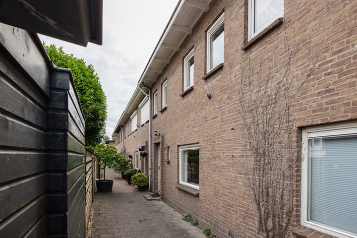 Foto 21 van Lijsterbeslaan 23